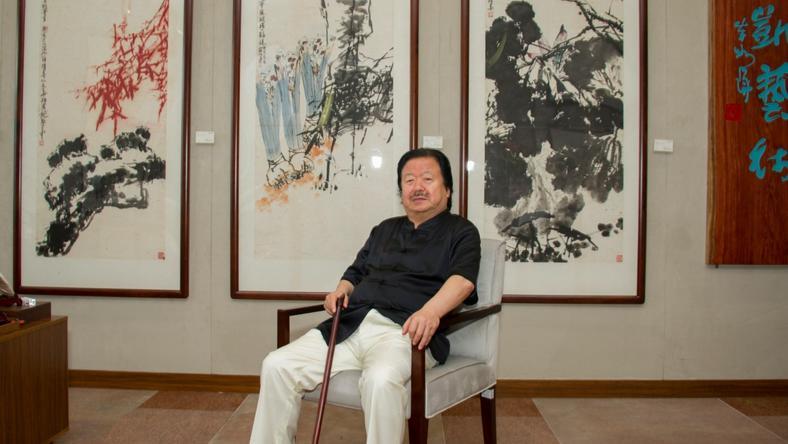 中国毕加索?他的9件作品均卖上亿元,逆市高价是炒作?